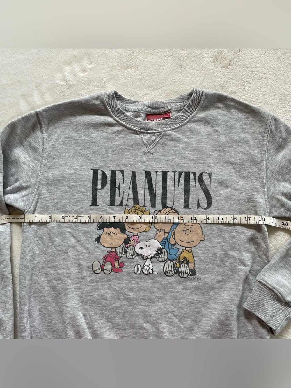 Peanuts Oversized Sweater size S - Picture 8 of 11
